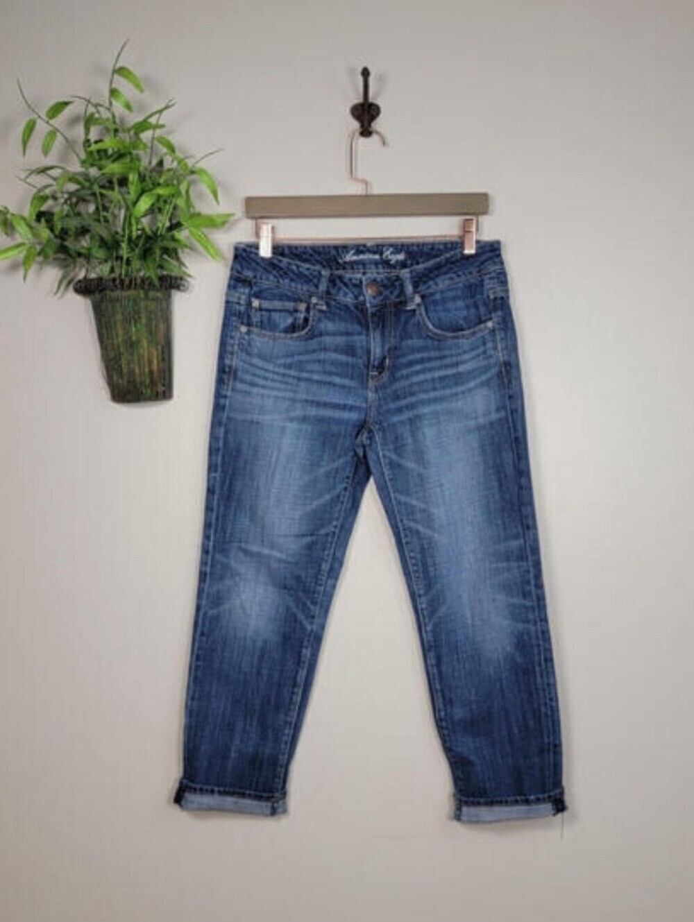 AE 4 American Eagle Boy Fit Jeans Boyfriend Dark Blue Wash Relaxed fit Mid Rise